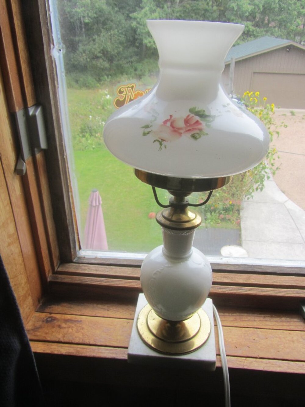 vtg Victorian marble brass hurricane lamp milk glass lamp shade with flowers